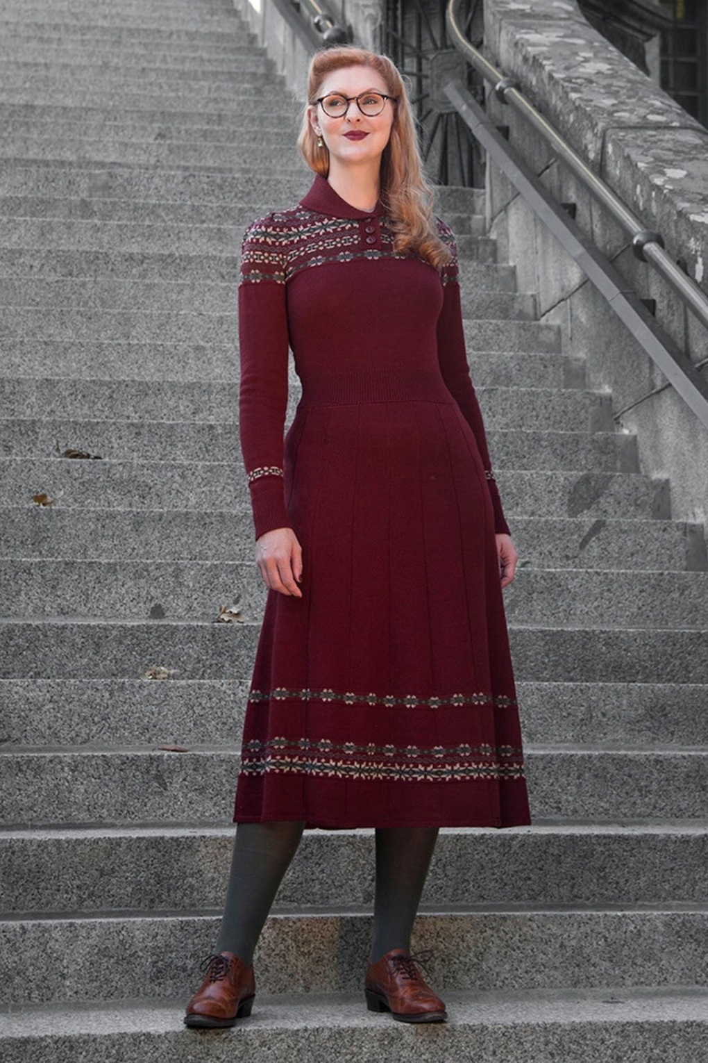 281993-Emmy-Design-53521-Dress-Maxi-Knit-Red-251015-001MW-full