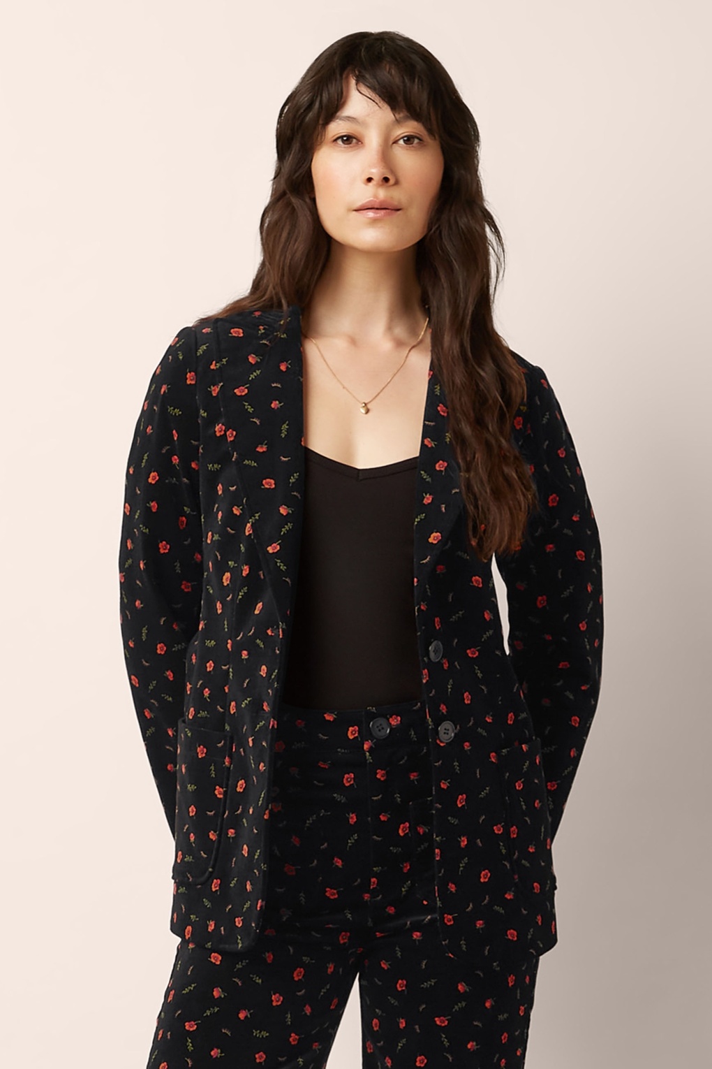 282315-King-Louie-53402-Blazer-Bibi-Long-Nival-Black-Floral-250619-001MW-full