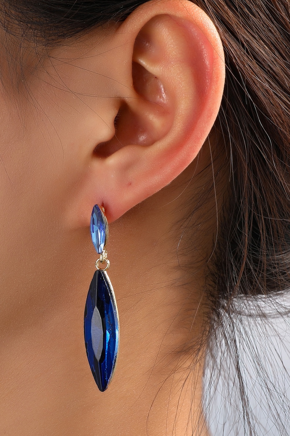 277621-Day-Eve-54863-Earrings-Blue-Hanger-Gemstone-250525-001-full