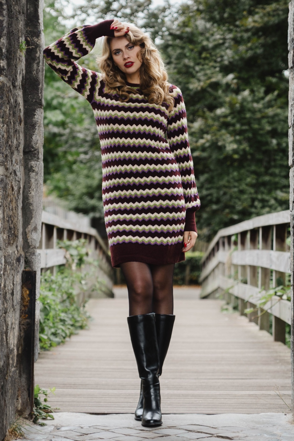 281384-King-Louie-50315-Dress-Knit-Chevron-250917-001MW-full