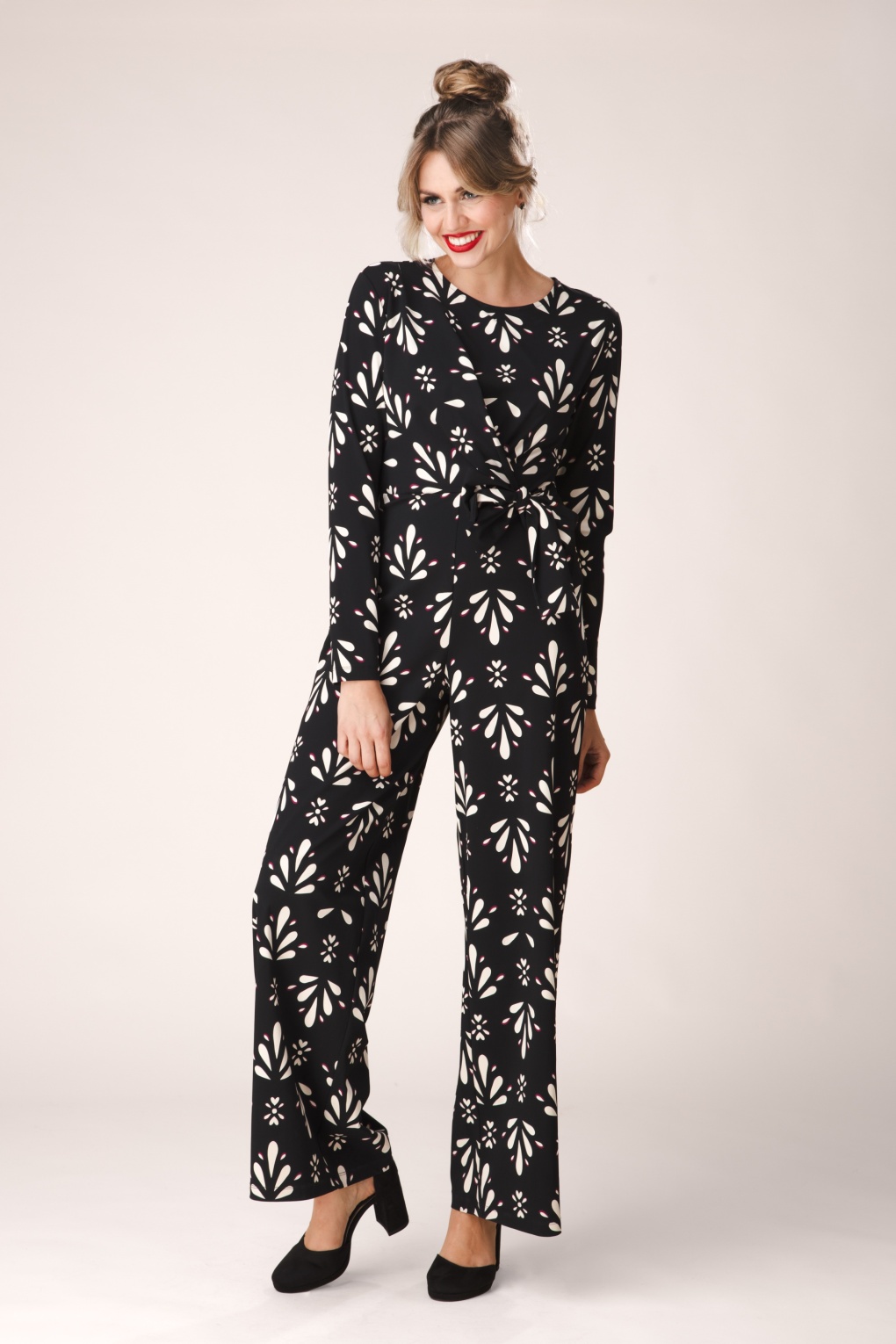 283382-Smashed-Lemon-53888-Jumpsuit-Black-Camel-Floral-250530-040MW-full