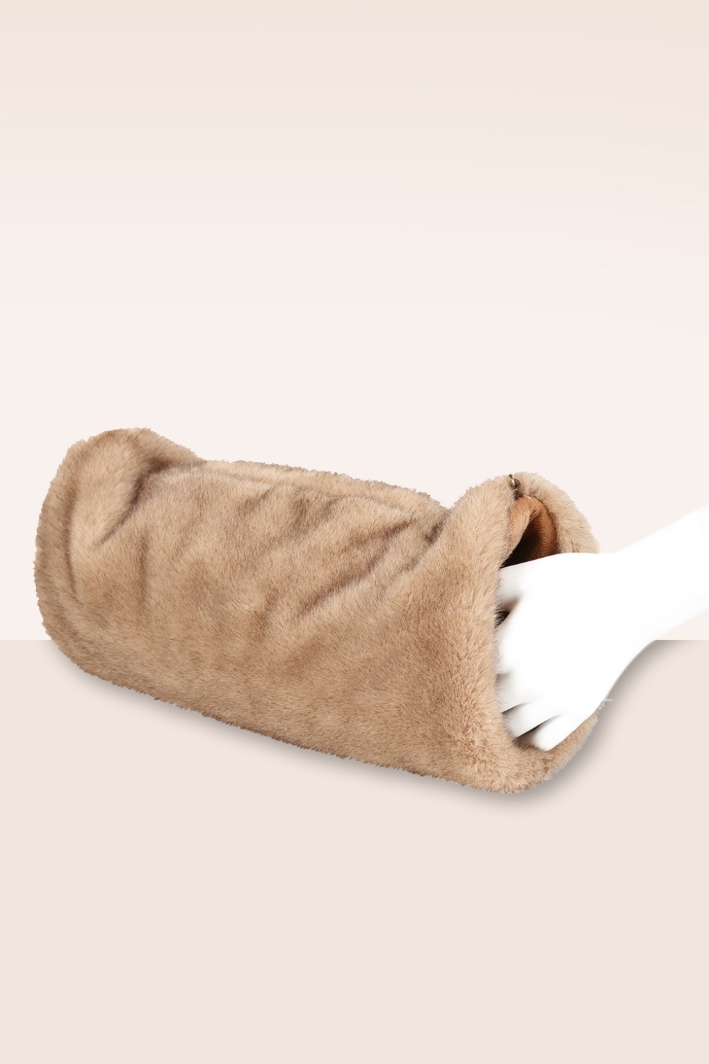 280015-Banned-53932-Bag-Tan-Brown-Fur-250114-001W-full